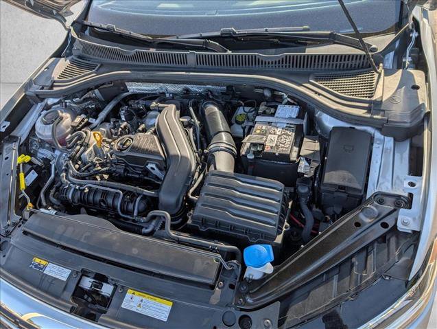 Used 2024 Volkswagen Jetta SE image 27
