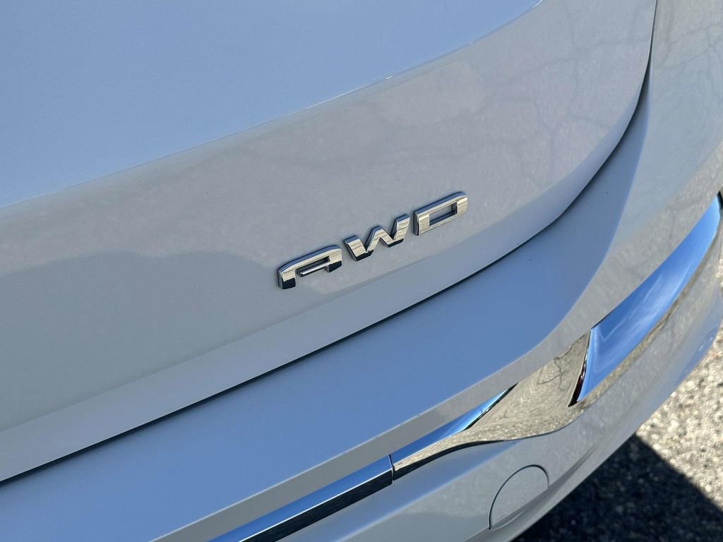 Certified 2024 GMC Terrain Denali w/ Denali Premium Package image 11