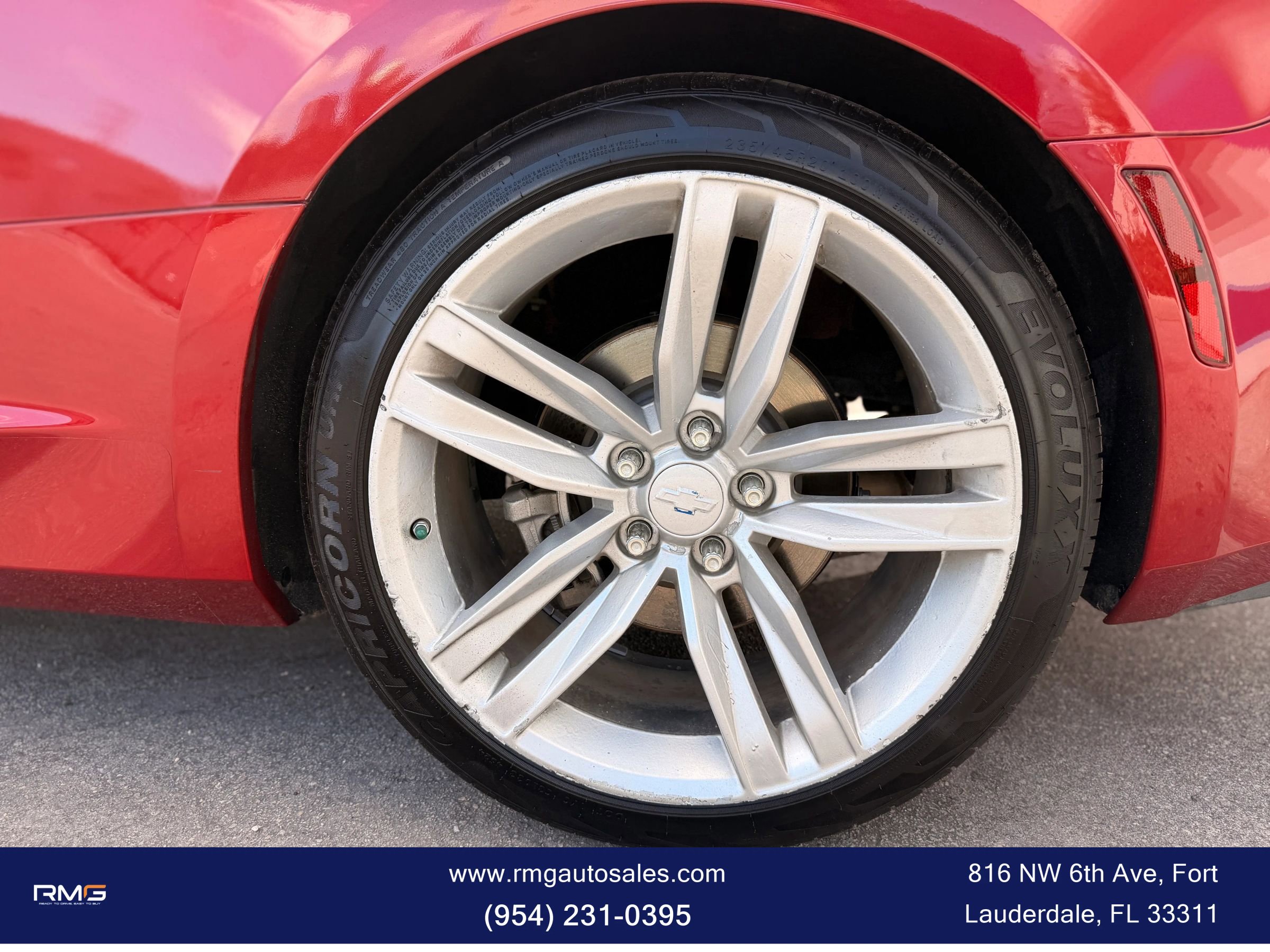 Used 2017 Chevrolet Camaro LT image 8