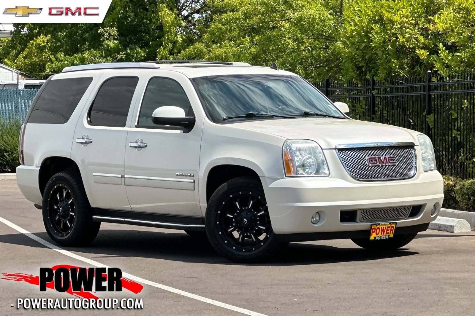 Used 2010 GMC Yukon Denali