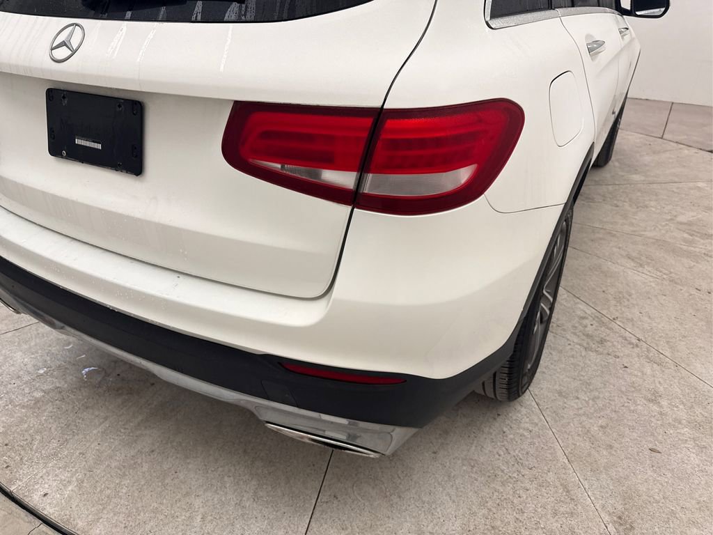 Used 2017 Mercedes-Benz GLC 300 image 18