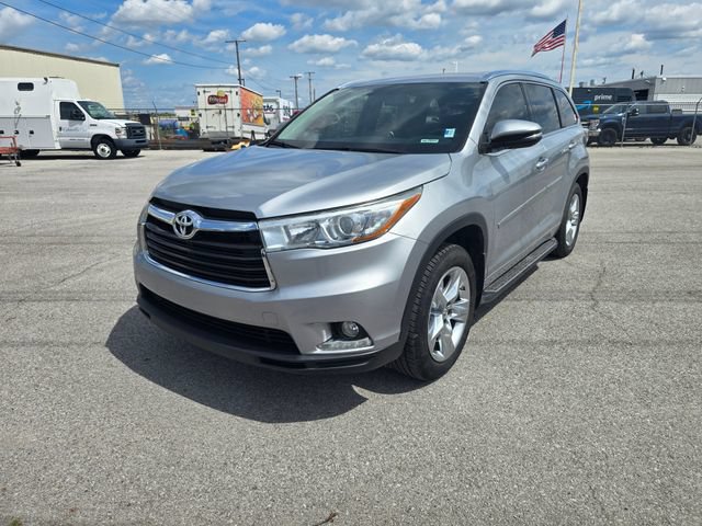 Used 2015 Toyota Highlander Limited AWD/4WD image 7