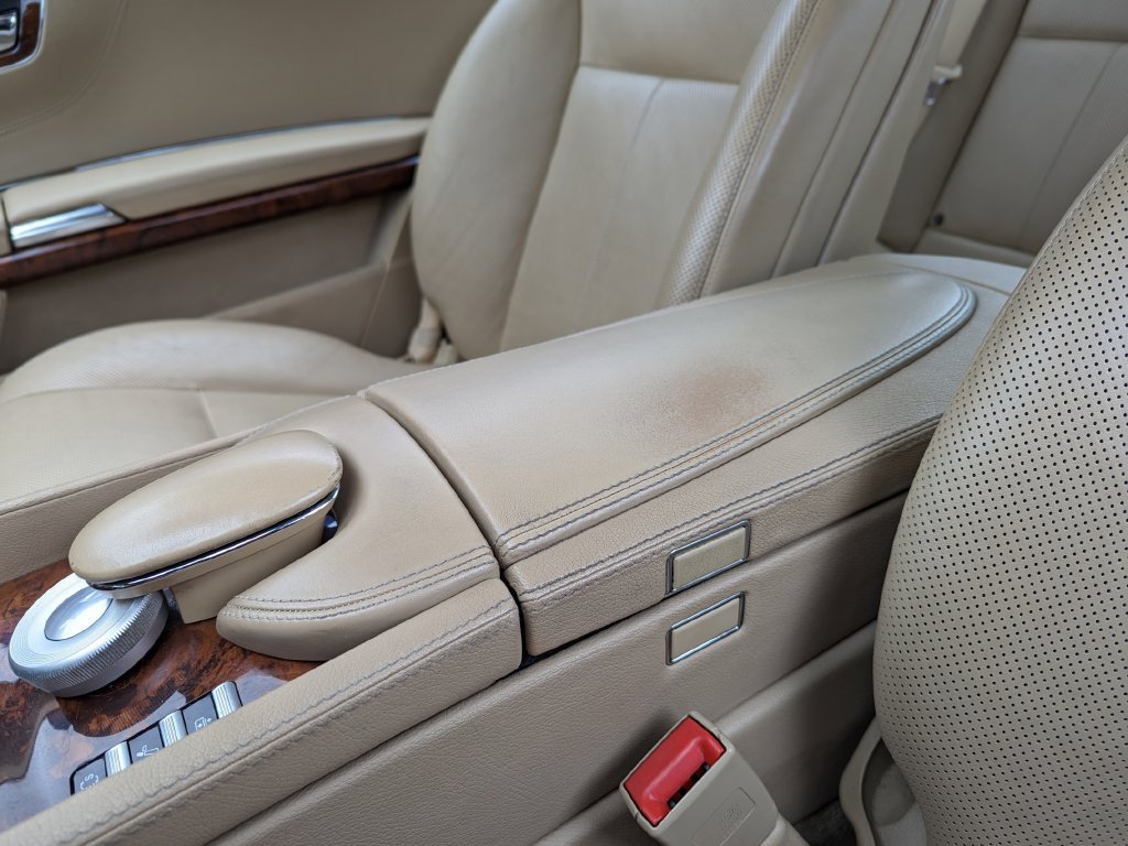 Used 2013 Mercedes-Benz CL 550 4MATIC image 30