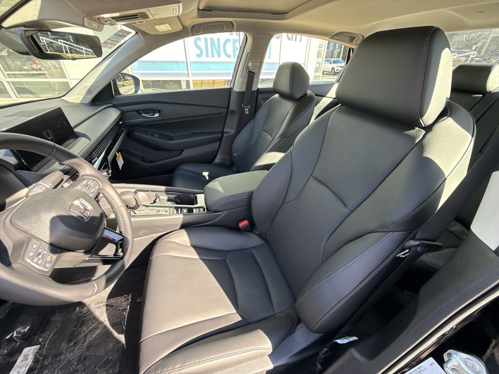 Used 2025 Honda Accord EX-L image 8