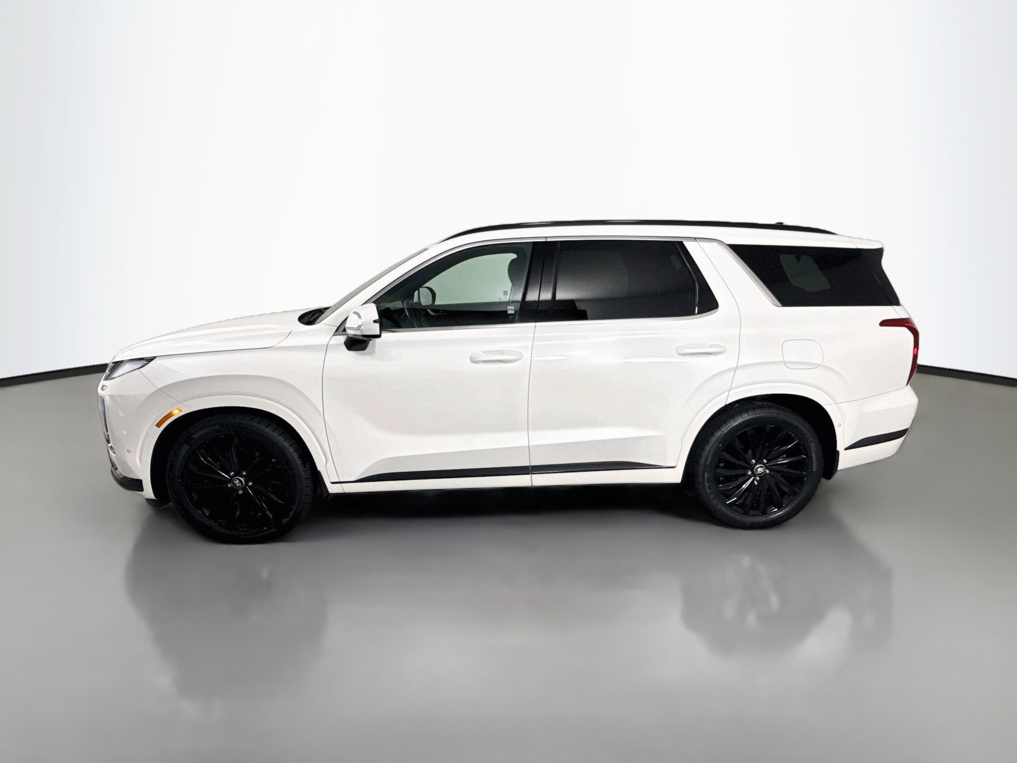Used 2024 Hyundai Palisade Calligraphy AWD/4WD image 4