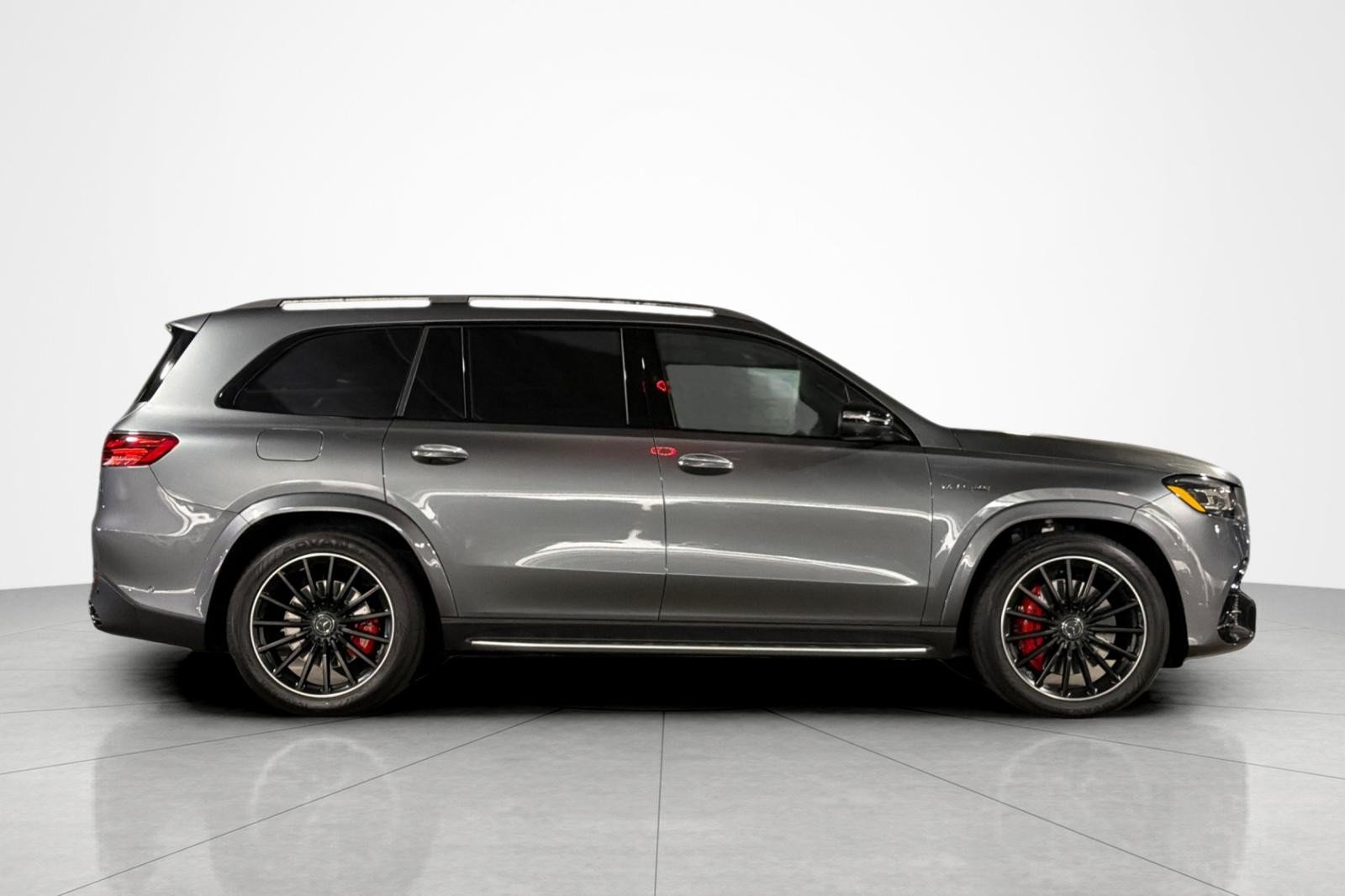 New 2026 Mercedes-Benz GLS 63 AMG 4MATIC image 6