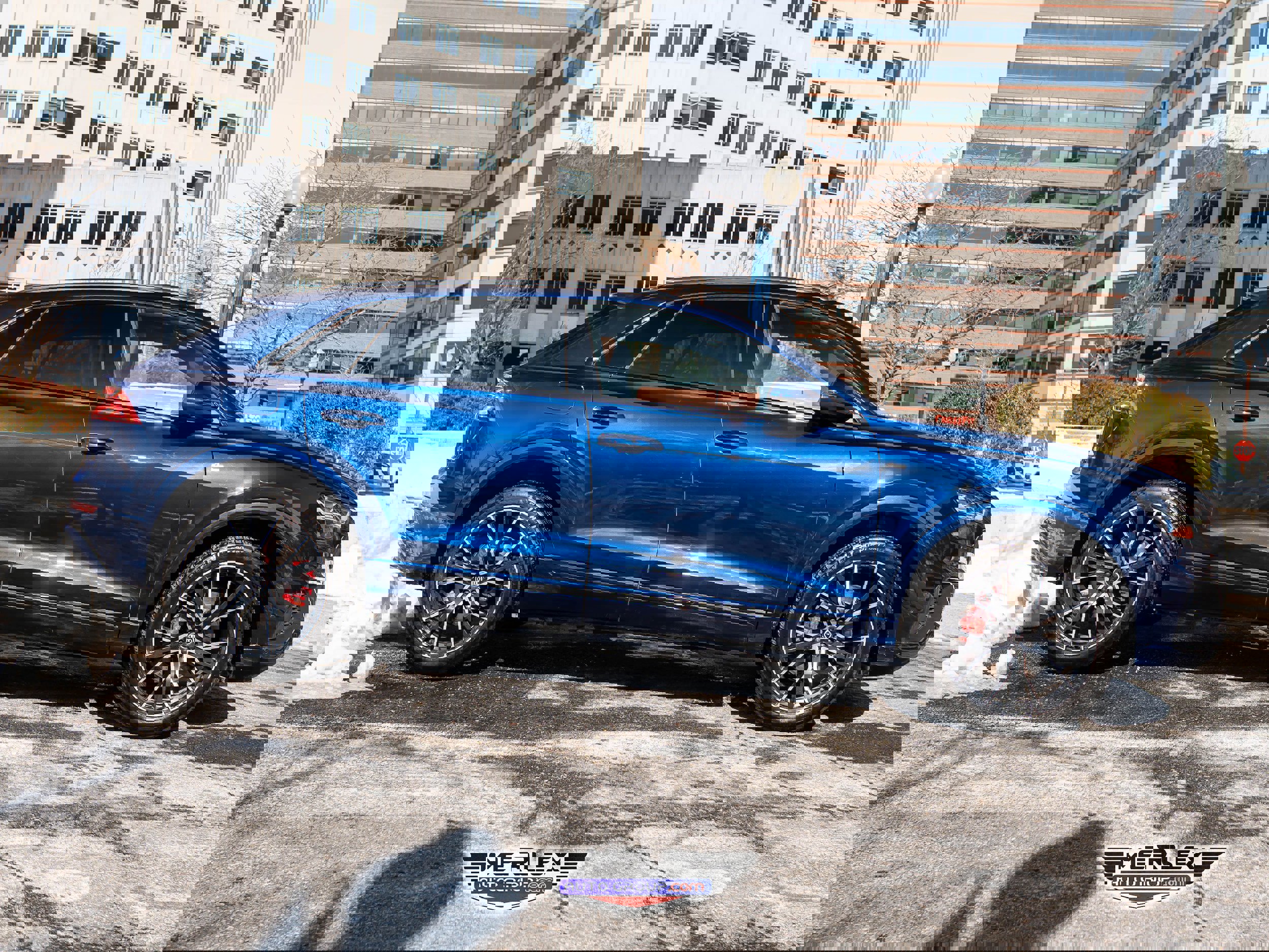 Used 2021 Audi Q8 Premium Plus image 8