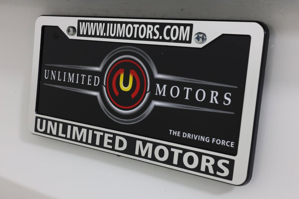 Used 2025 Mercedes-Benz GLB 250 4MATIC image 18