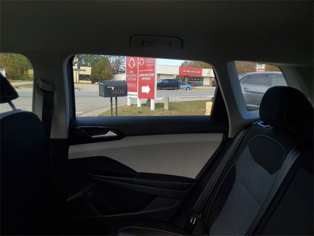 Certified 2025 Volkswagen Taos S image 10