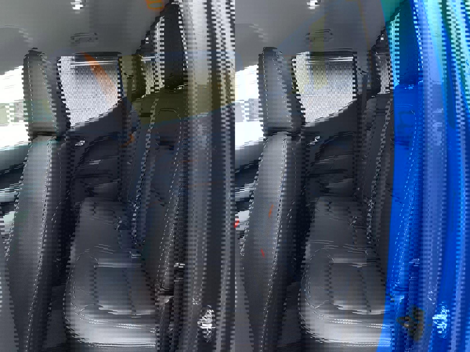 Used 2022 Chevrolet Colorado ZR2 w/ LPO, Door Decal Package image 15