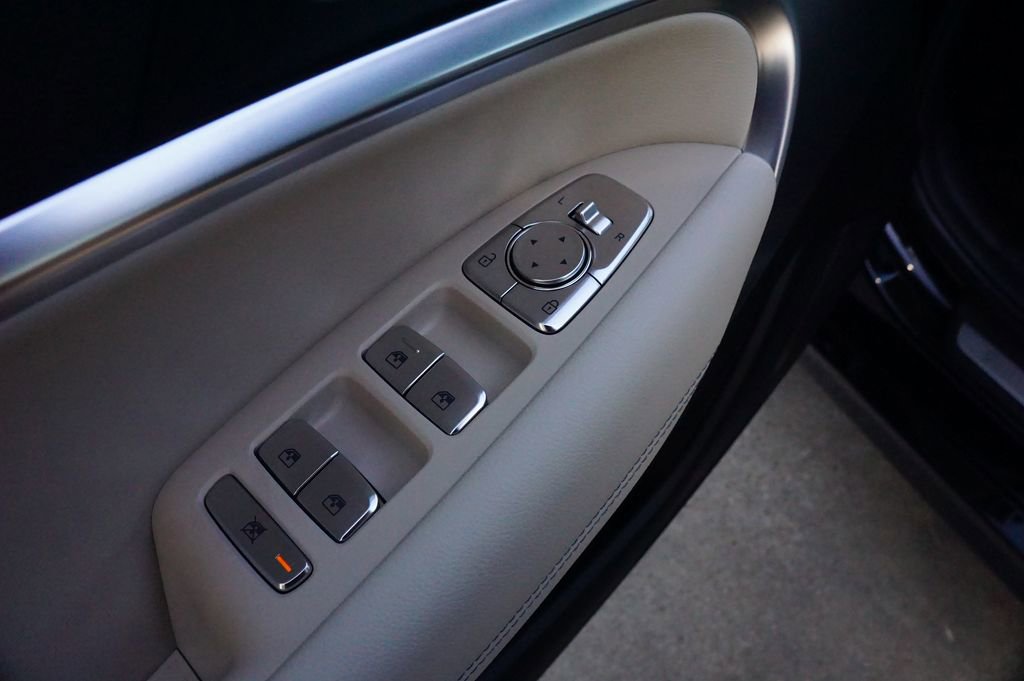 Certified 2026 Genesis G70 2.5T image 14