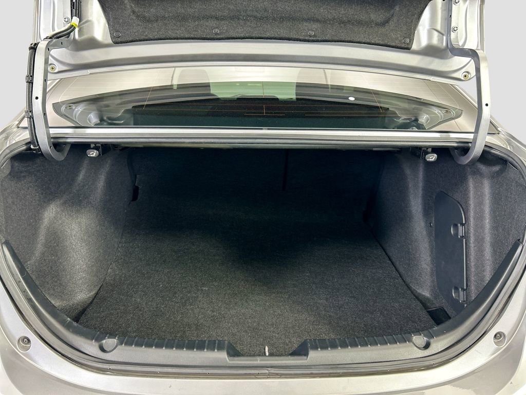 Used 2016 MAZDA MAZDA3 i Touring image 26