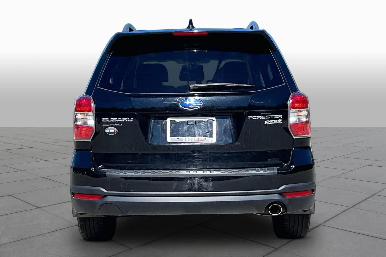 Used 2016 Subaru Forester 2.5i Limited AWD/4WD image 5
