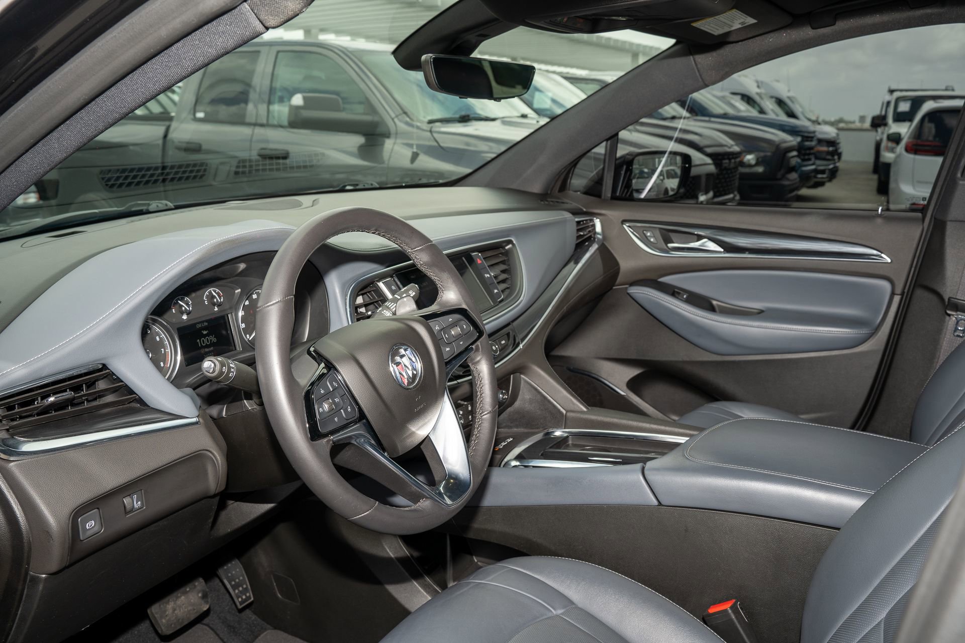 Used 2024 Buick Enclave Essence w/ Technology Package FWD image 16