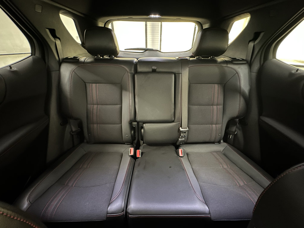 Used 2023 Chevrolet Equinox RS AWD/4WD image 32