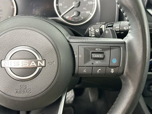 Used 2024 Nissan Rogue SV w/ SV Premium Package image 23