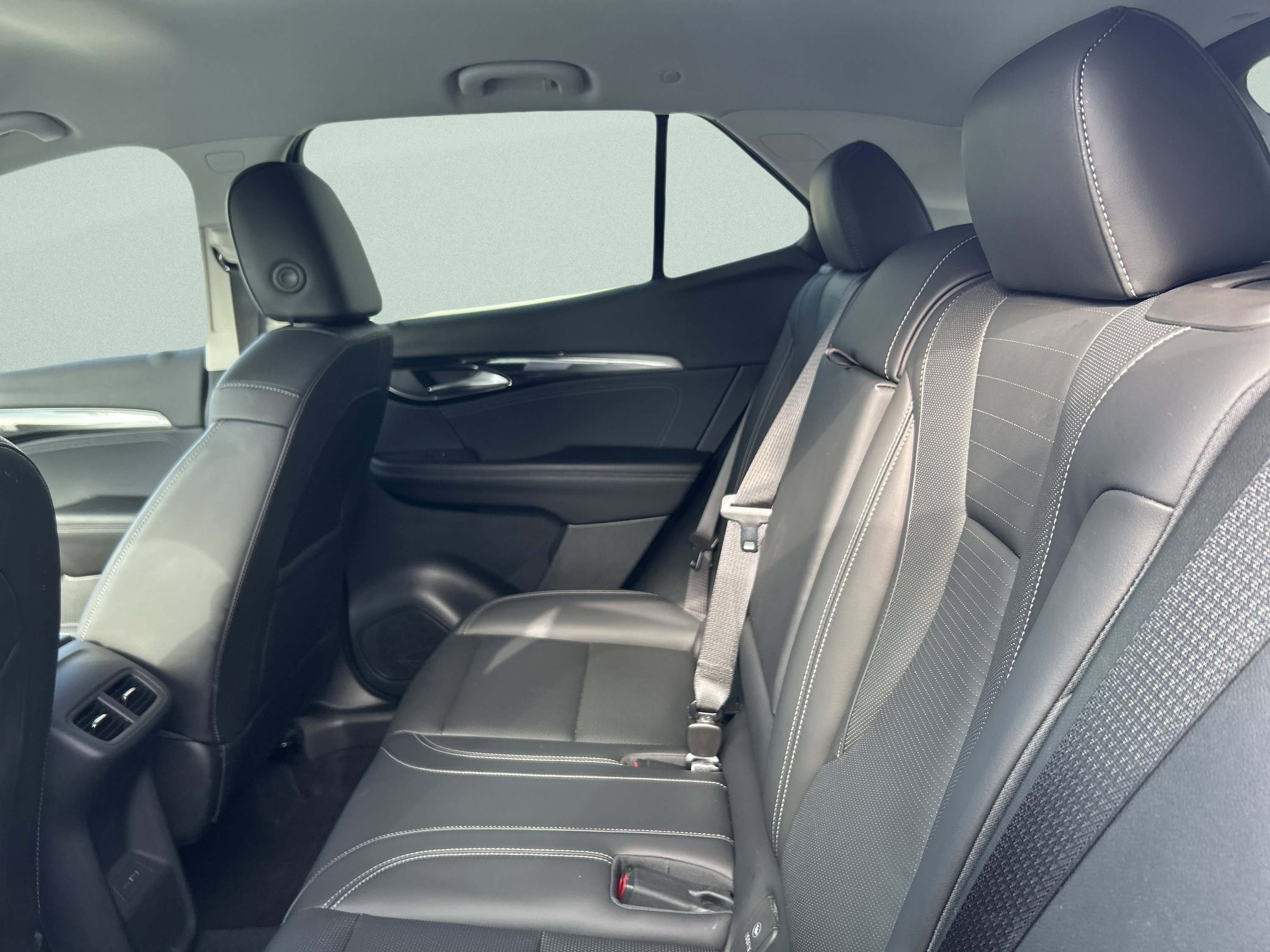 Used 2024 Buick Envision Preferred image 14