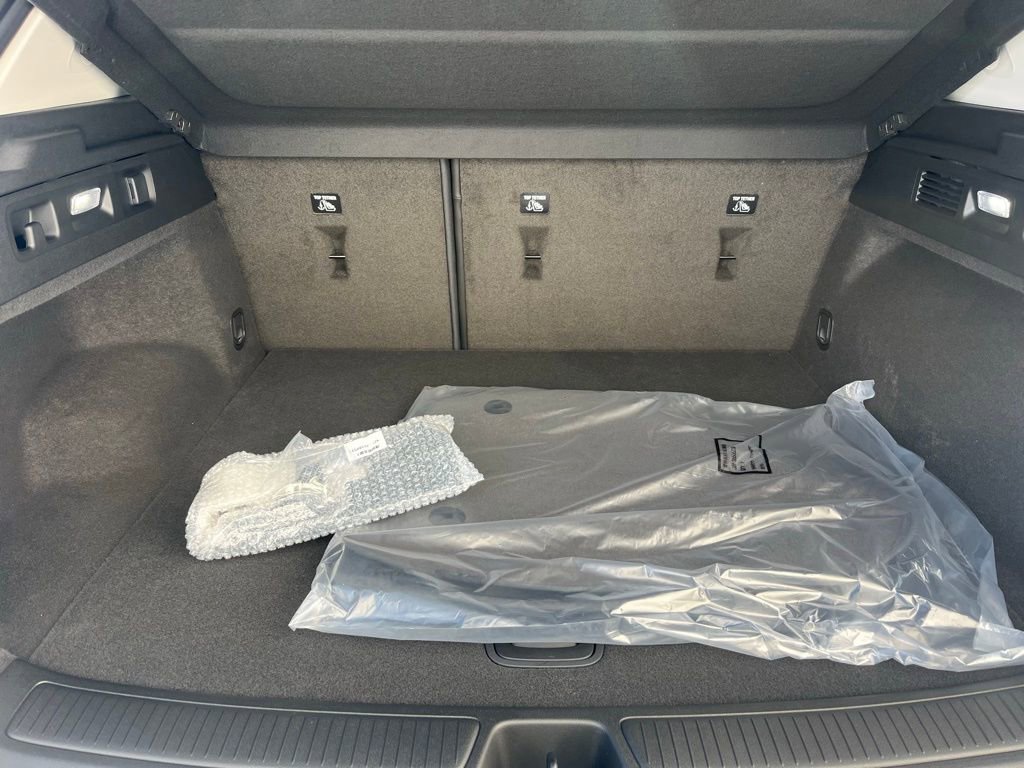 New 2026 Buick Envision Sport Touring image 32