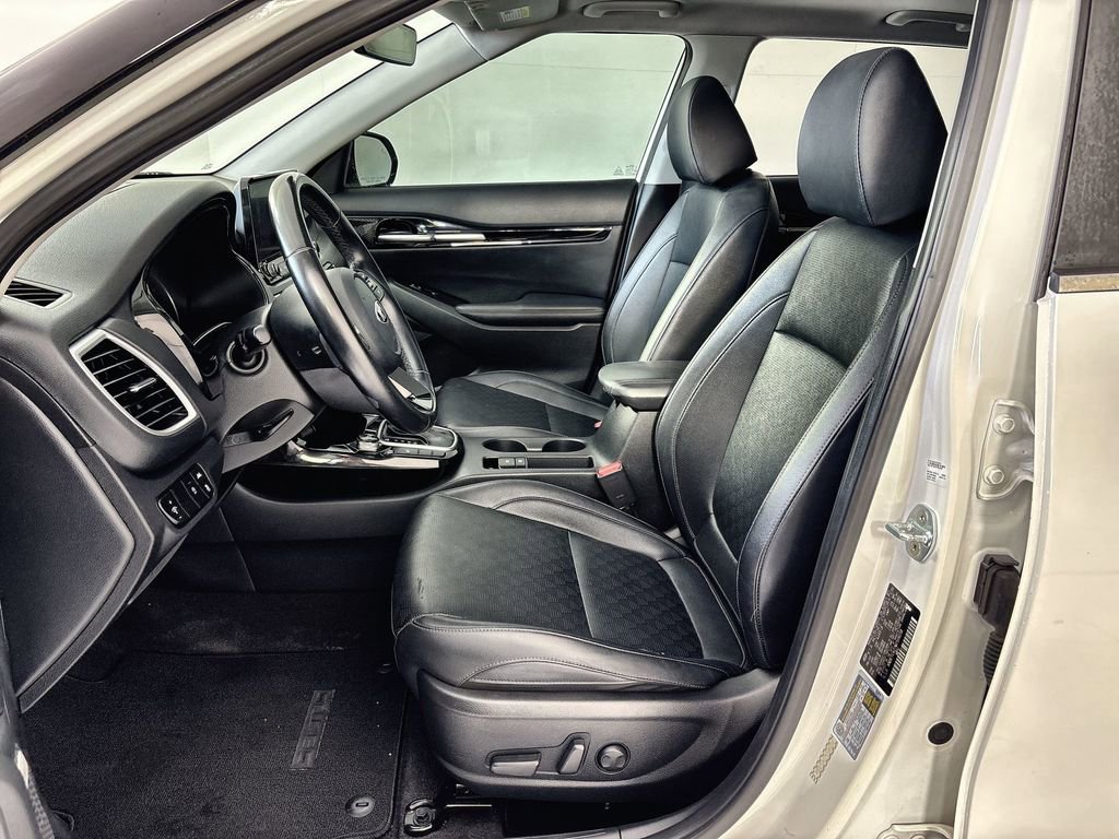 Used 2021 Kia Seltos SX w/ SX Sunroof Package AWD/4WD image 13