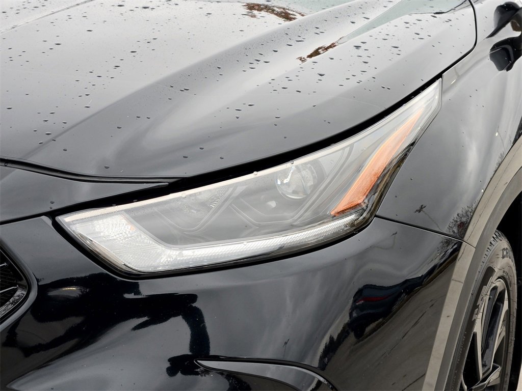 Used 2023 Toyota Highlander XSE image 3