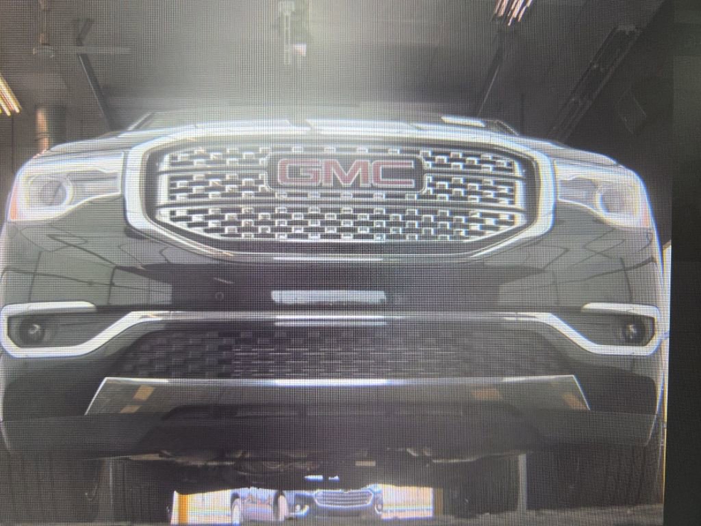 Used 2018 GMC Acadia Denali AWD/4WD image 16