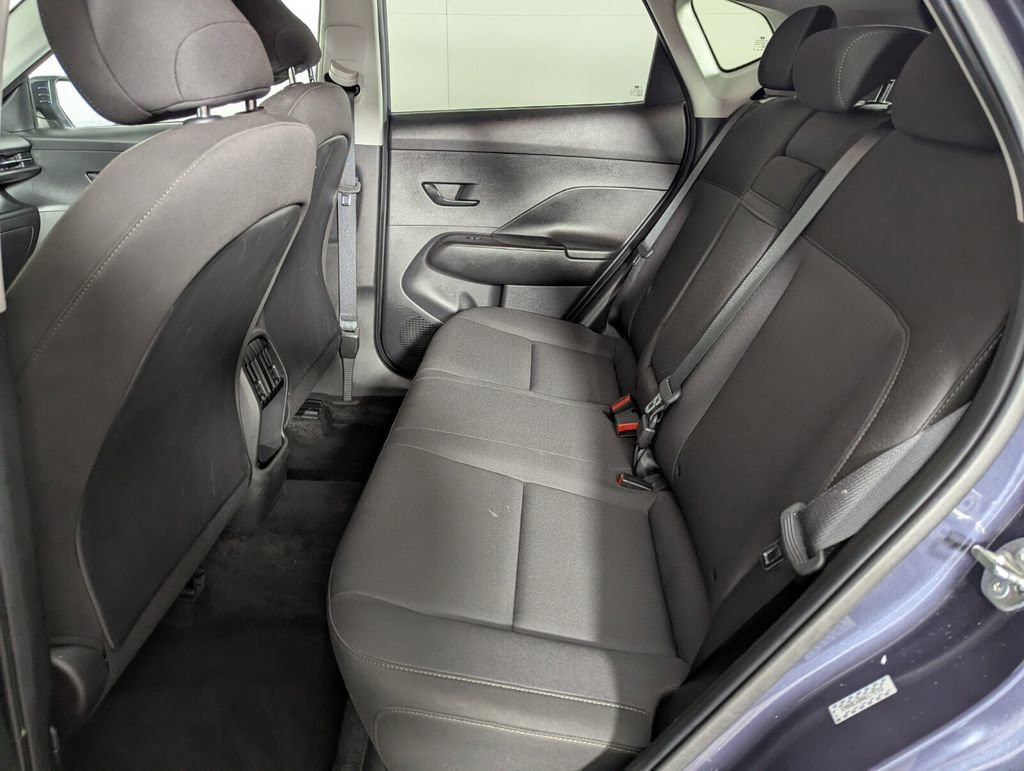 Used 2024 Hyundai Kona SEL image 23