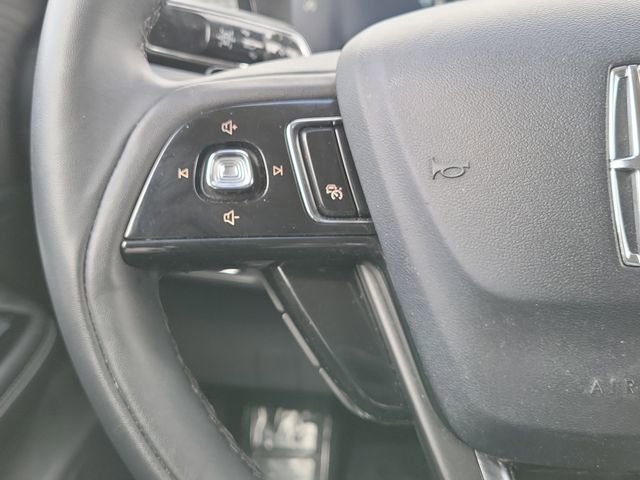 Certified 2024 Lincoln Corsair AWD w/ Equipment Group 101A image 15