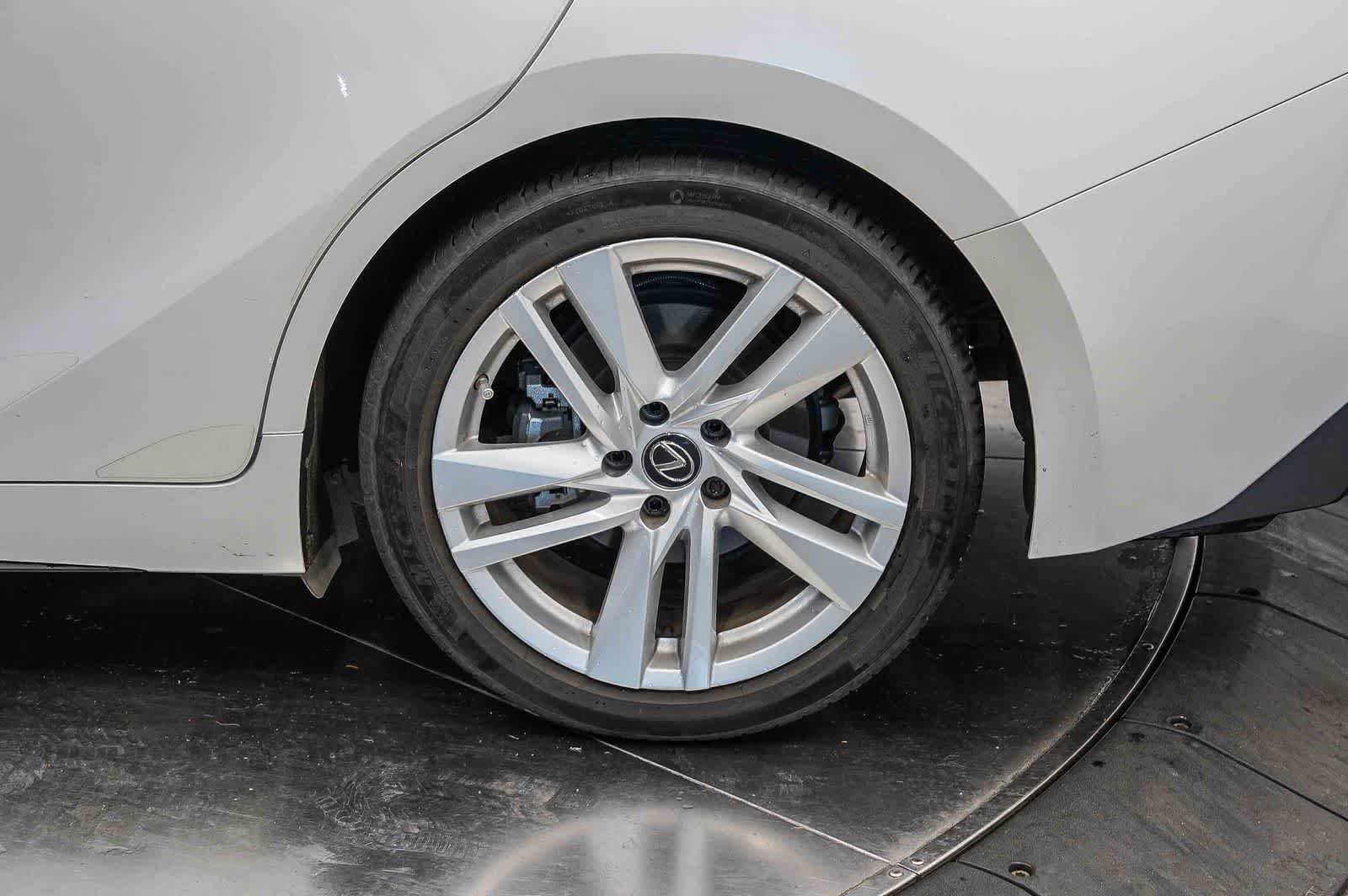Used 2021 Lexus IS 300 w/ Accessory Package 2 RWD image 10