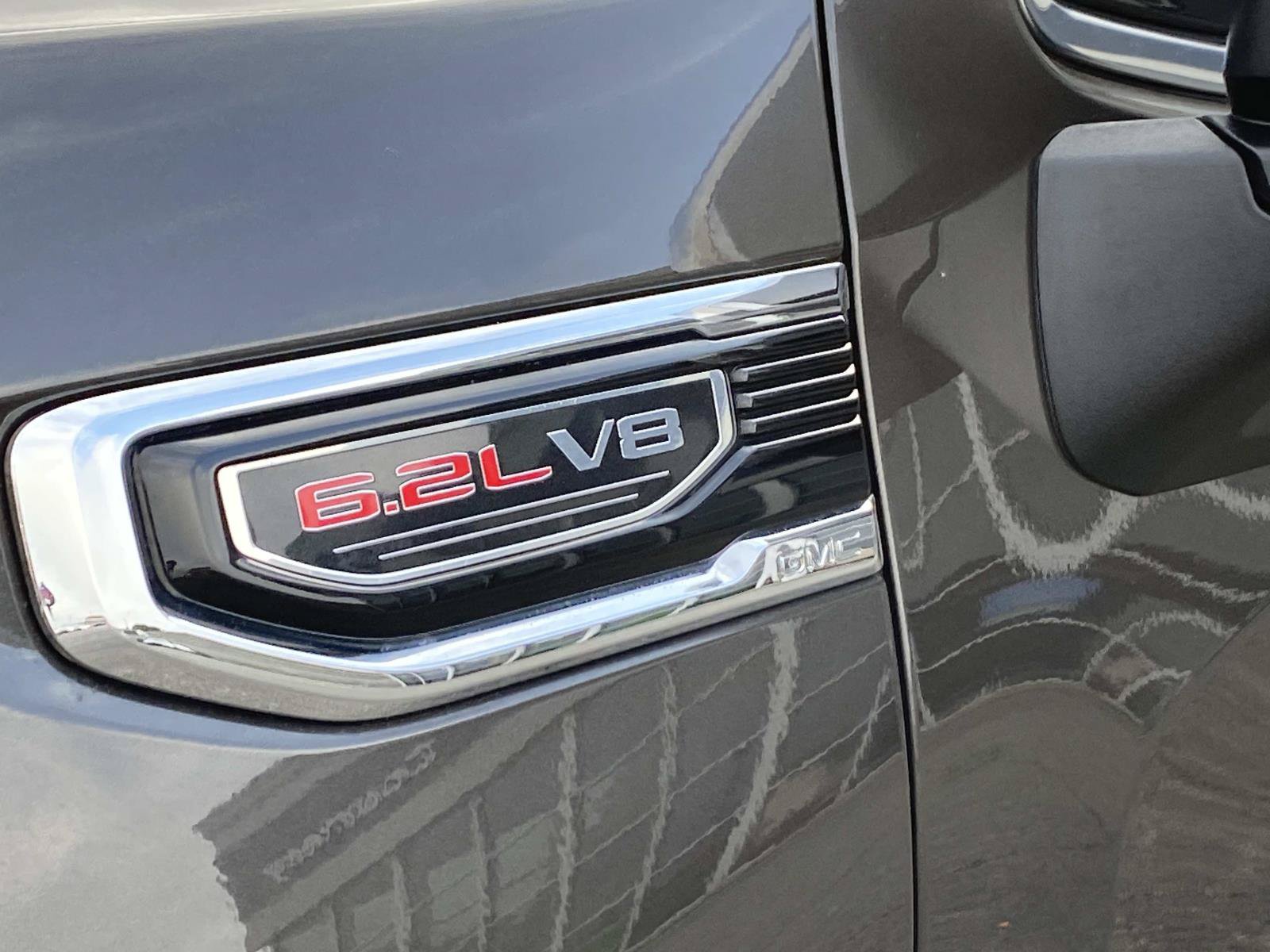 Used 2019 GMC Sierra 1500 Denali w/ LPO, GMC Protection Package AWD/4WD image 11