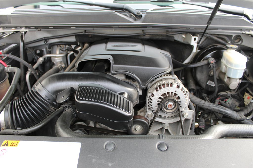 Used 2013 Cadillac Escalade ESV Premium image 10