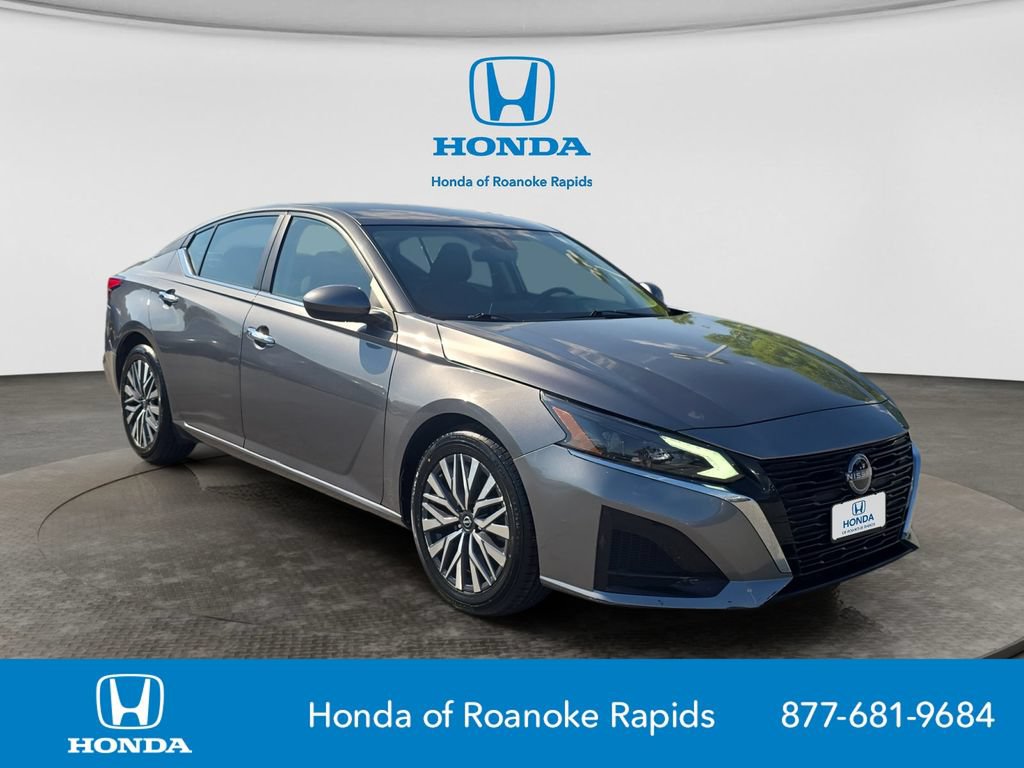 Used 2023 Nissan Altima 2.5 SV FWD image 7