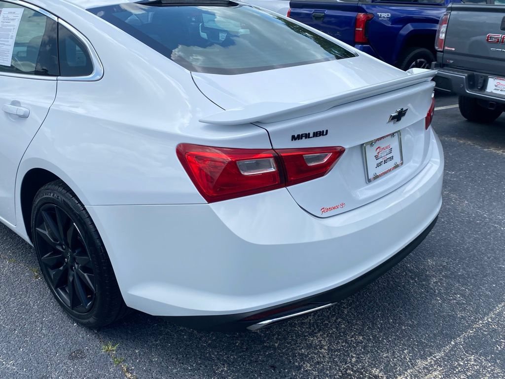 Used 2020 Chevrolet Malibu RS w/ LPO, Convenience Package 1 FWD image 10