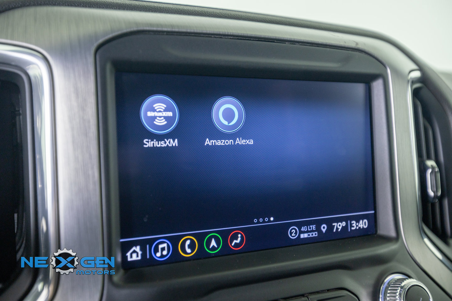 Used 2022 GMC Sierra 3500 Denali w/ Technology Package AWD/4WD image 21