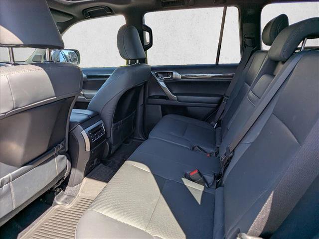 Used 2023 Lexus GX 460 Premium w/ Premium Package AWD/4WD image 19