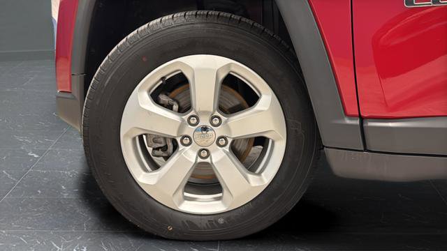 Used 2019 Jeep Compass Latitude w/ Popular Equipment Group image 28