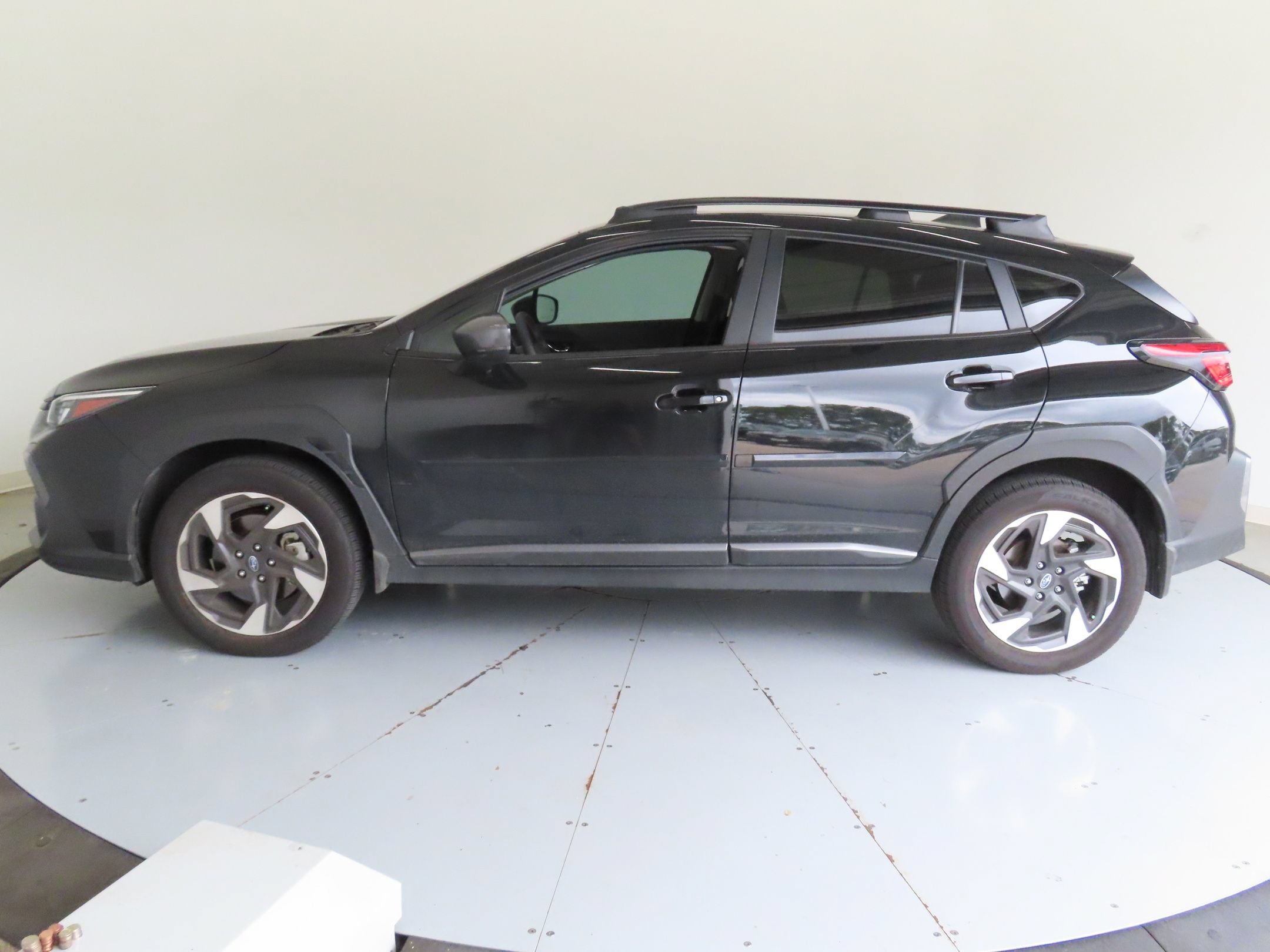 Used 2025 Subaru Crosstrek 2.5i Limited w/ Crosstrek Mirror Package AWD/4WD image 7