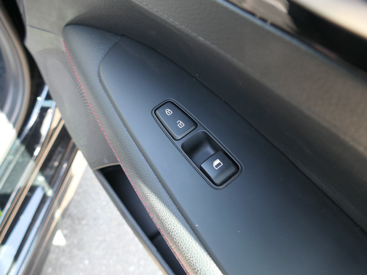 Used 2023 Kia Forte GT FWD image 25
