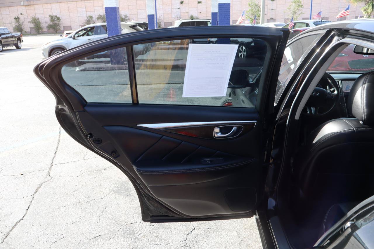 Used 2016 INFINITI Q50 Sport RWD image 16