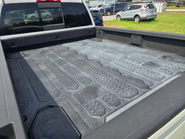 Used 2019 GMC Sierra 2500 Denali w/ Duramax Plus Package AWD/4WD image 30