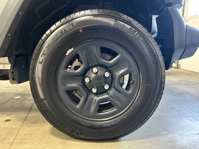 Used 2023 Jeep Wrangler Sport AWD/4WD image 11