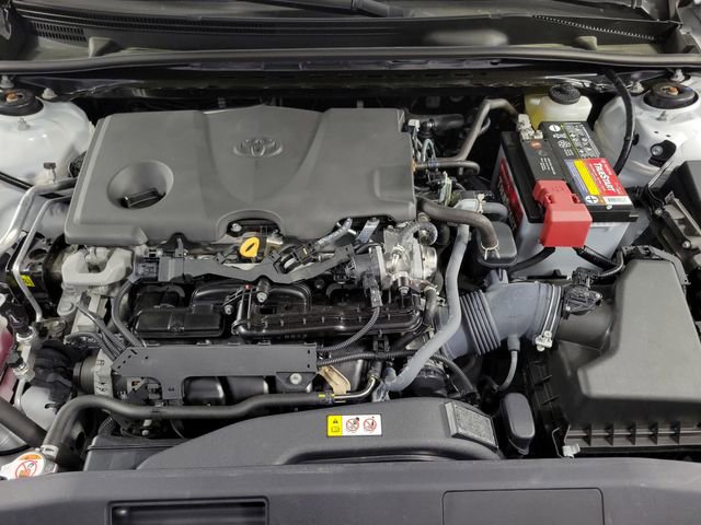 Used 2023 Toyota Camry SE image 13