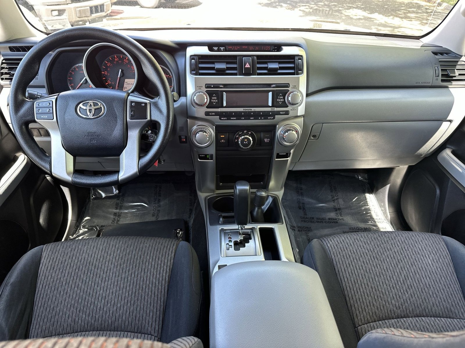 Used 2011 Toyota 4Runner SR5 AWD/4WD image 11