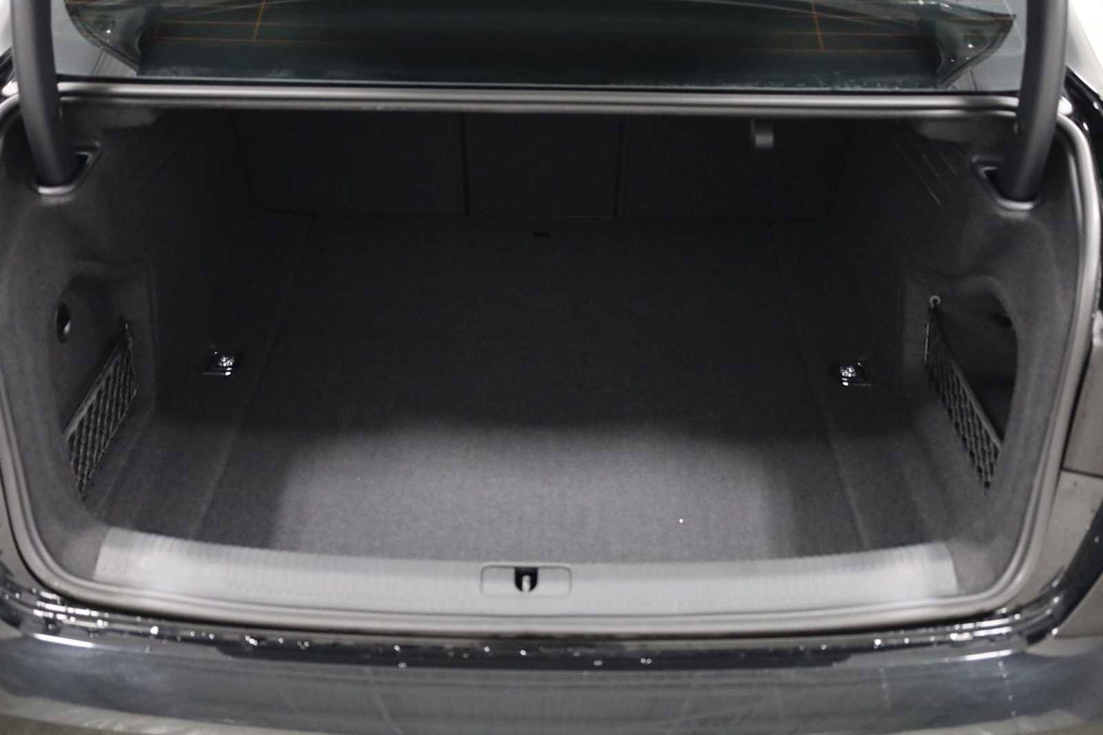 Used 2023 Audi S4 Premium Plus w/ Premium Plus Package image 39