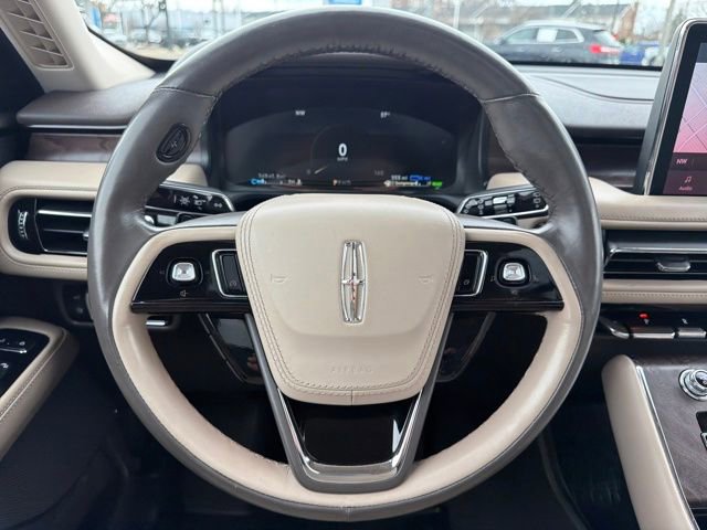 Used 2023 Lincoln Aviator Grand Touring w/ Elements Package Plus image 19