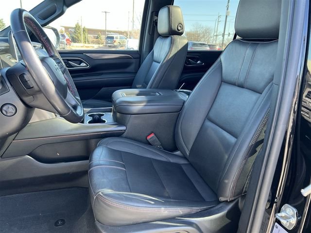 Certified 2022 Chevrolet Suburban RST w/ Sport Performance Package image 18