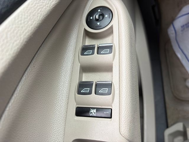 Used 2016 Ford C-MAX SEL w/ Equipment Group 302A image 15