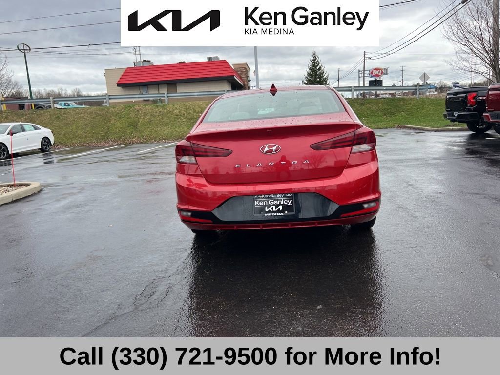 Used 2020 Hyundai Elantra SEL image 11