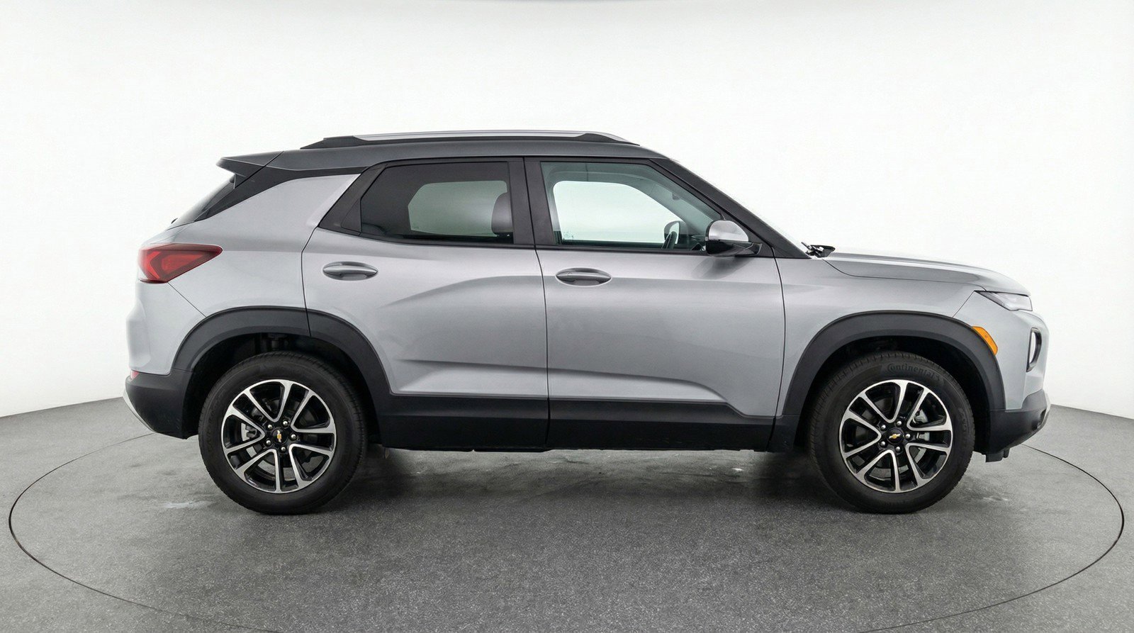 Used 2025 Chevrolet TrailBlazer LT FWD image 11