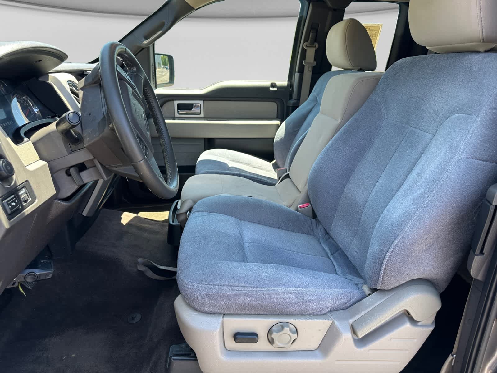 Used 2010 Ford F150 XLT RWD image 10
