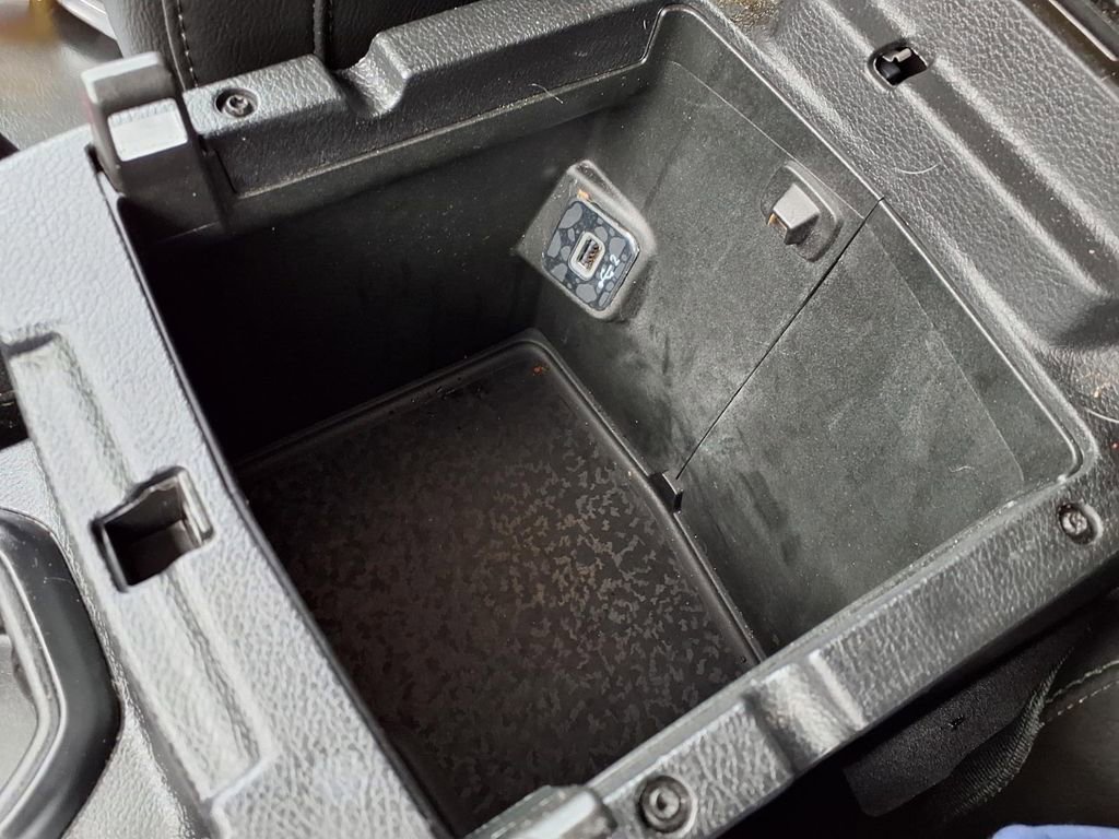 Certified 2019 Jeep Wrangler Unlimited Sahara image 11